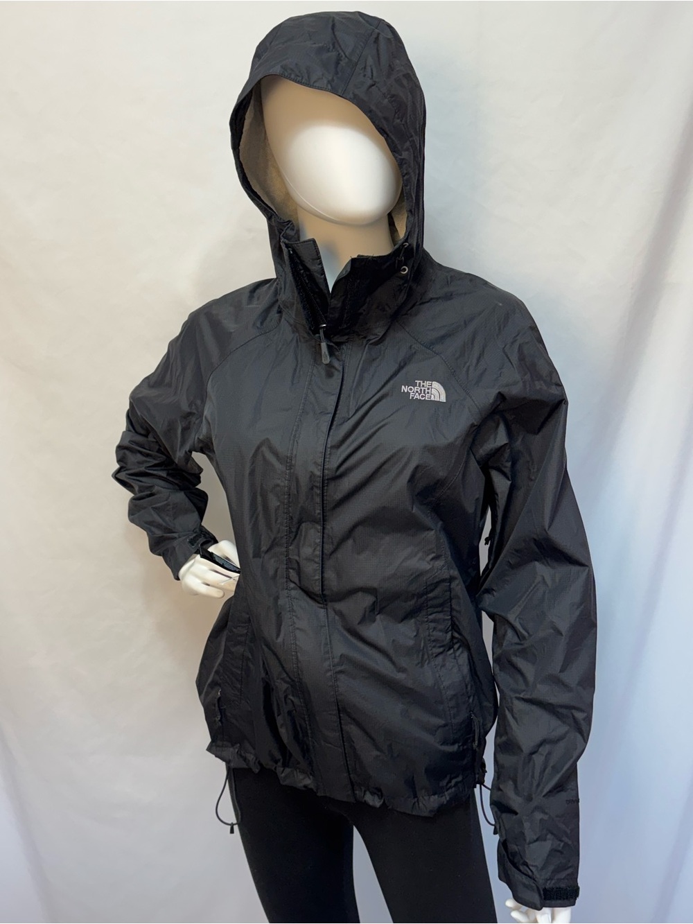 The North Face Women’s Venture Black Hooded Waterproof Windbreaker Rain Jacket